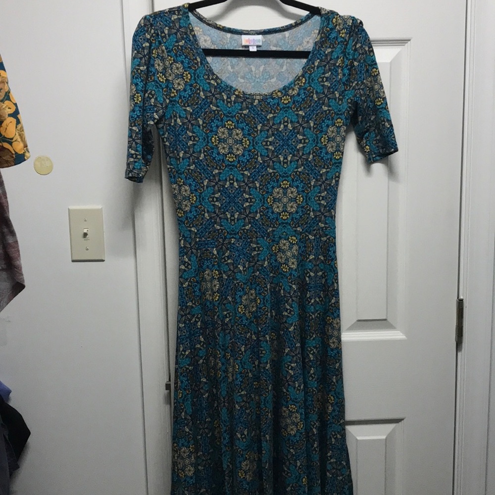 LuLaRoe Nicole Dress